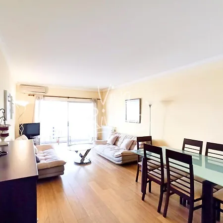 Апартаменты Viva Riviera Rue Victor Cousin *